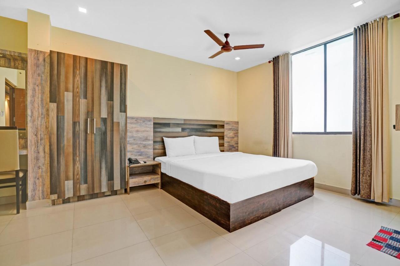 Capital O 87015 Hotel Al Salama Kochi Zewnętrze zdjęcie