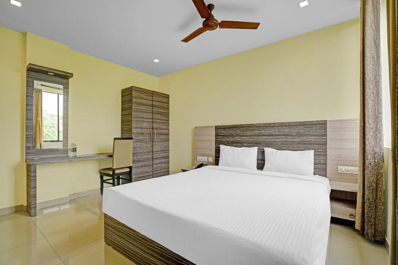 Capital O 87015 Hotel Al Salama Kochi Zewnętrze zdjęcie