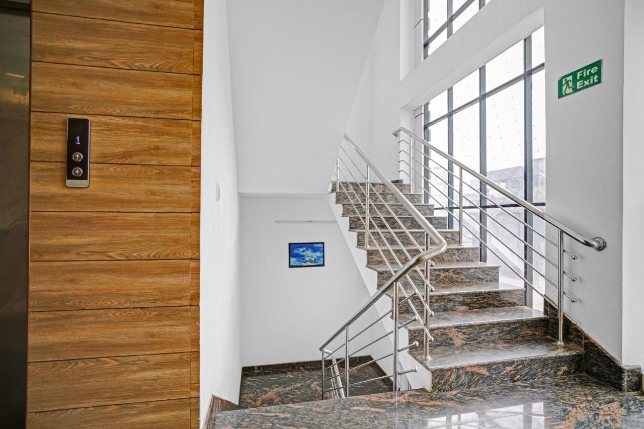 Capital O 87015 Hotel Al Salama Kochi Zewnętrze zdjęcie